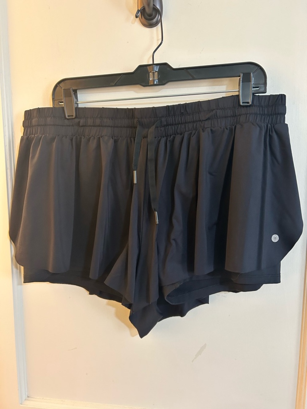 Gaiam Performance Layered Black Women's Shorts